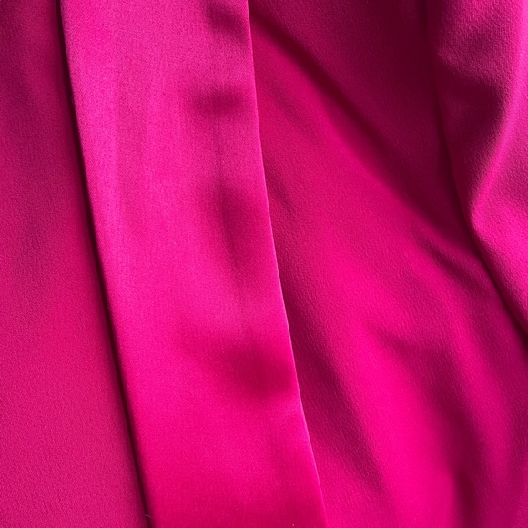 Two piece Suit - Picture 7 of 11